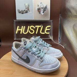 Nike Dunk Low (GS) Size 4Y White/Smoke Grey-Pure Platinum